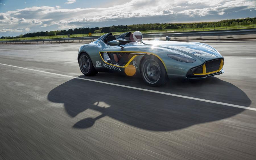  Aston Martin CC100 Speedster Concept 2013 года  (фото 15 из 45)